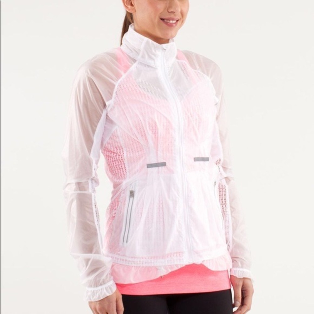 rare Lululemon Run Wild Mesh jacket 2012